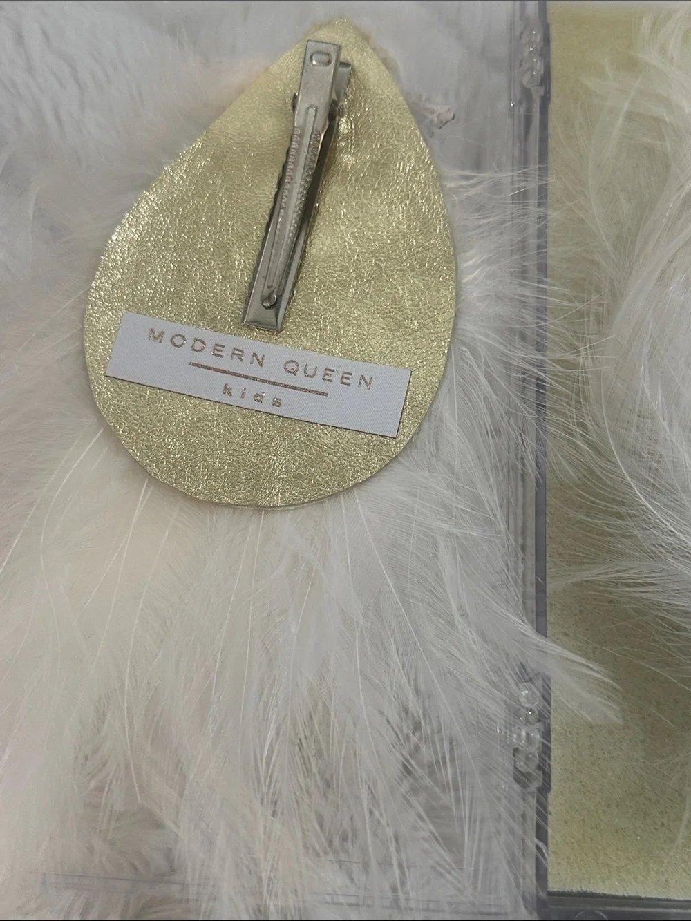 Modern Queen Kids White Feather Star Angel Wing Clip 🪽